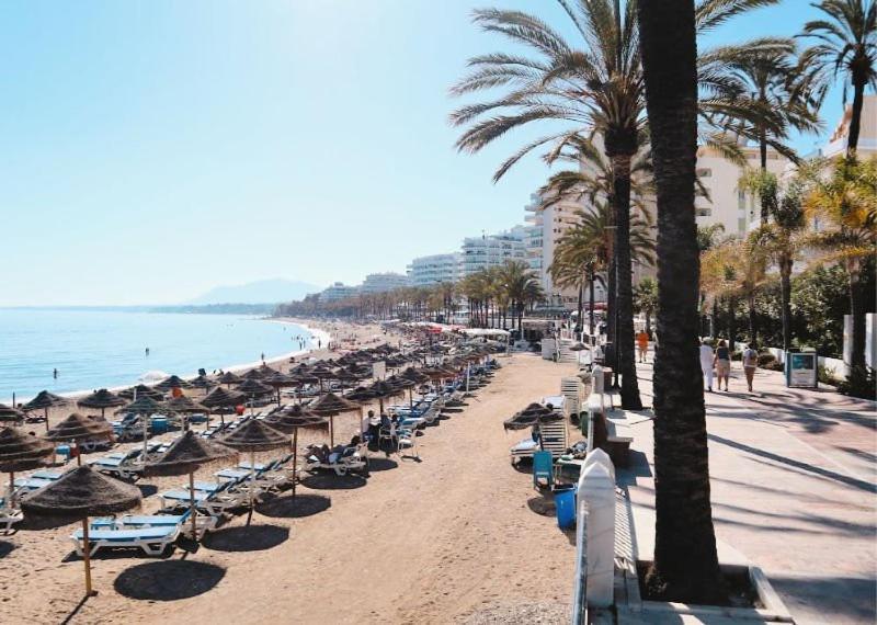 Marbella Centre Beachfront & Pool Exterior foto